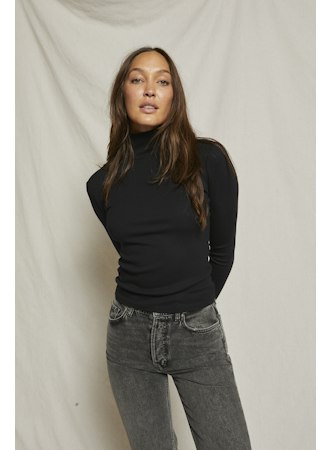 Perfect White Tee Hayden Ribbed Turtle Neck