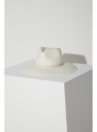Janessa Leone Valentine Hat - Bleach
