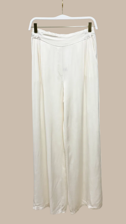 Milio Milano Silky Straight Leg Pants - Butter – alternate product view